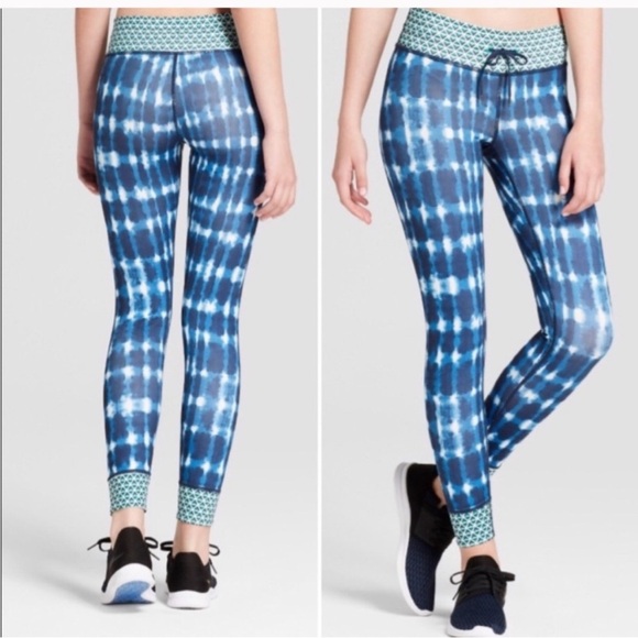 Joy Lab tie dye and patterned 7/8 leggings. Like new condition. Size M. - Picture 1 of 12